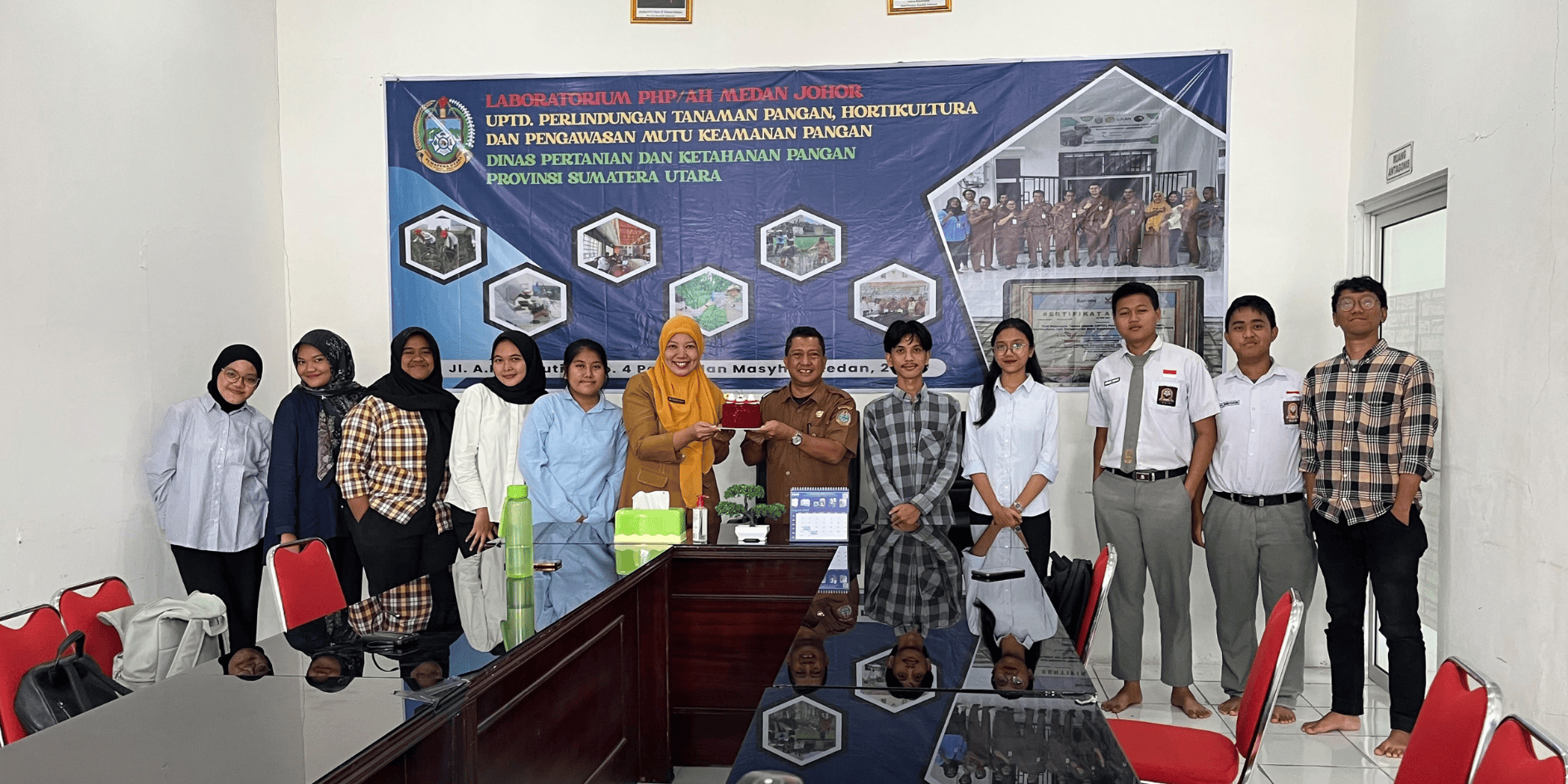 Agrotechnology PLPS of the Faculty of Agriculture USU Provides Direct Learning at UPTD PTPH and PMKP